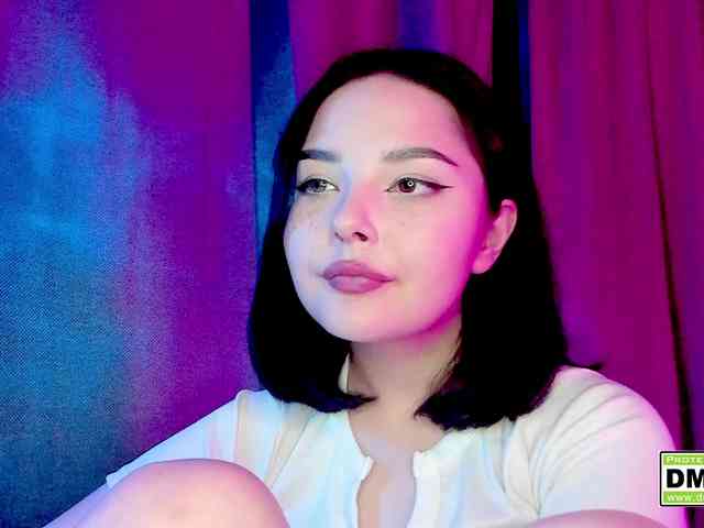 KikiraSparkle webcam