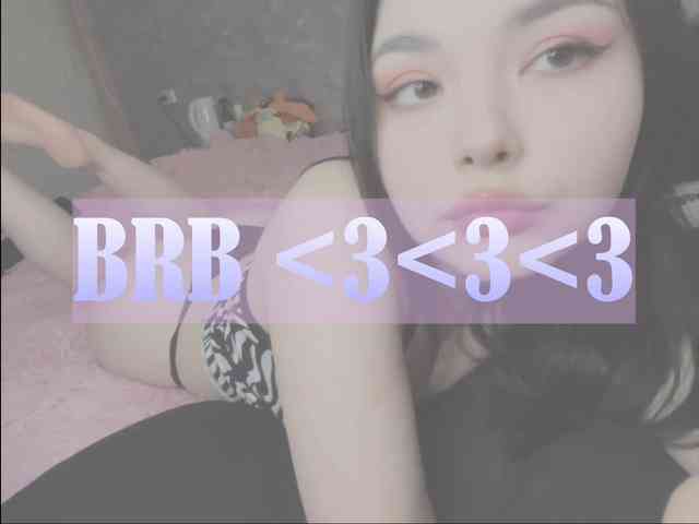 KikiraSparkle webcam