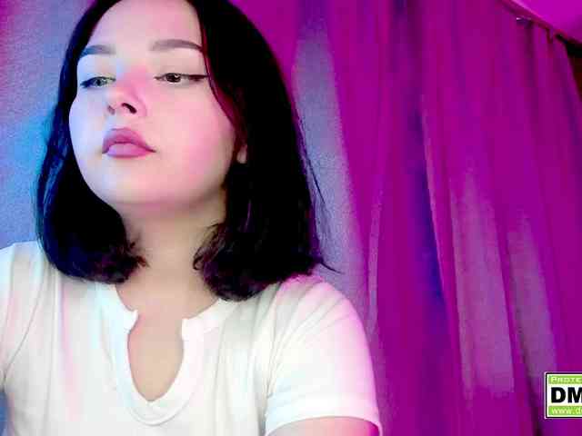 KikiraSparkle webcam
