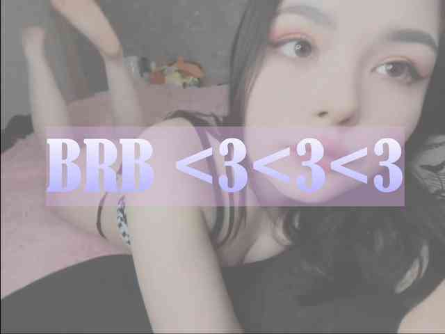 KikiraSparkle webcam