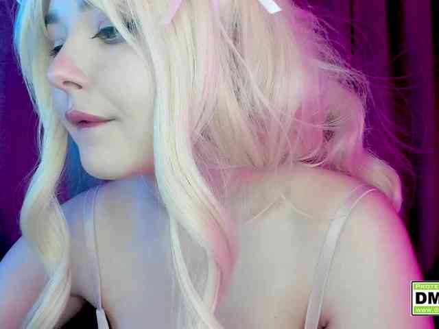 KikiraSparkle webcam