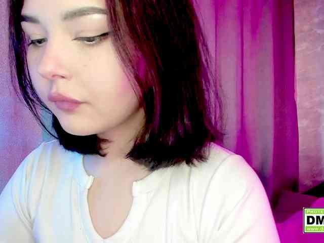 KikiraSparkle webcam