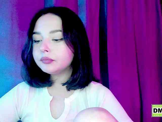 KikiraSparkle webcam