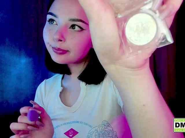 KikiraSparkle webcam