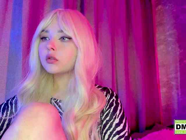 KikiraSparkle webcam