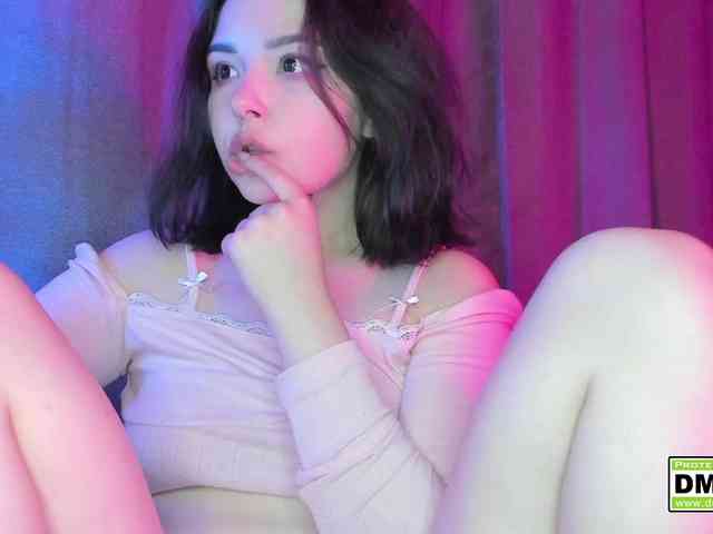 KikiraSparkle webcam