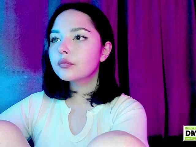 KikiraSparkle webcam