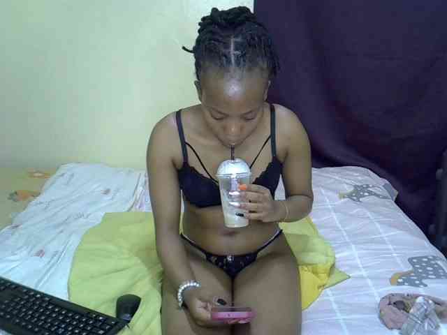 Prettyrose webcam