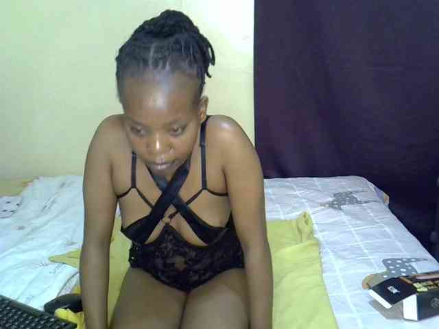 Prettyrose webcam