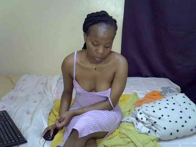 Prettyrose webcam