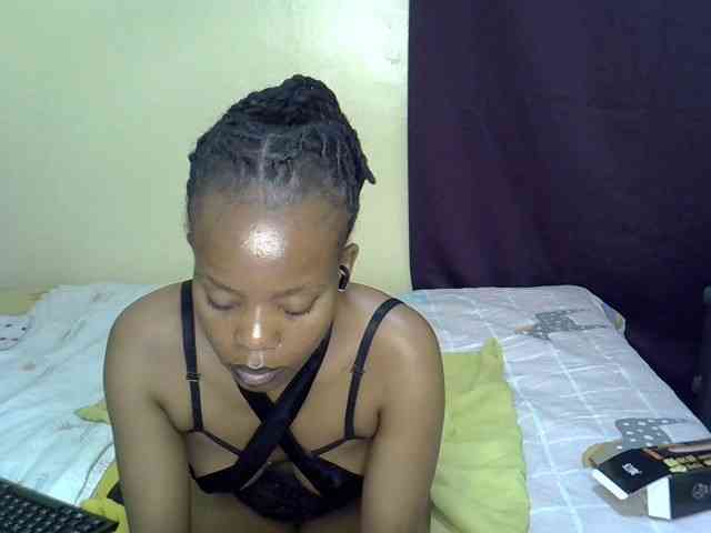 Prettyrose webcam