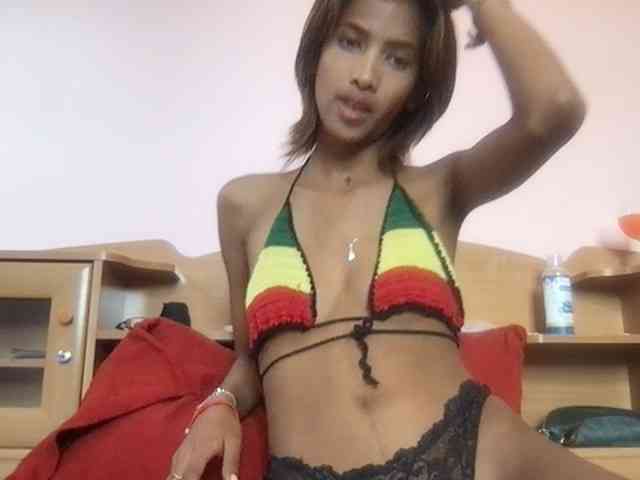 Cutiehotty1 webcam