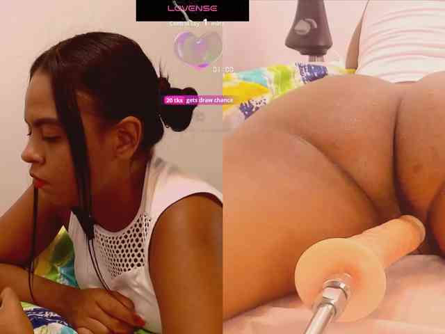 KimberlyRox webcam