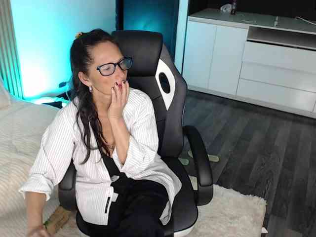 CharliJackson webcam