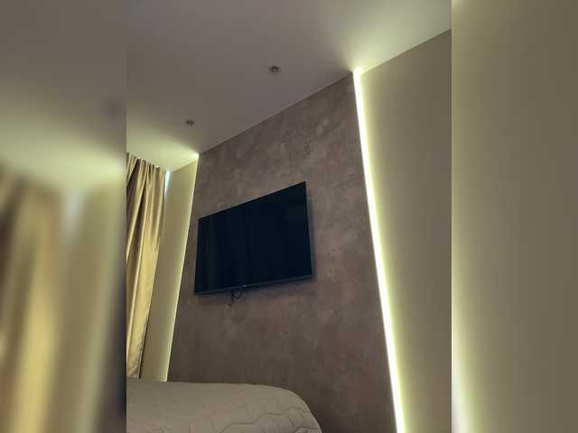 Sexeuphoria's BongaCams show and profile