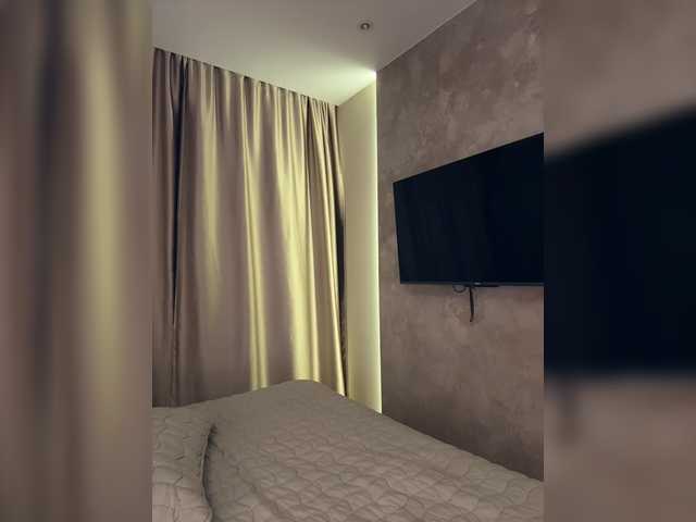 Sexeuphoria's BongaCams show and profile