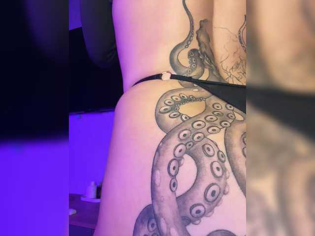 Sexeuphoria's BongaCams show and profile