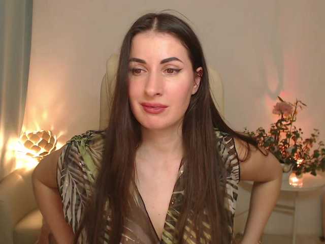 MaryMalory11's BongaCams show and profile