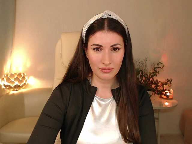 MaryMalory11's BongaCams show and profile