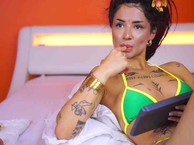 adult webcam sex TishAngel