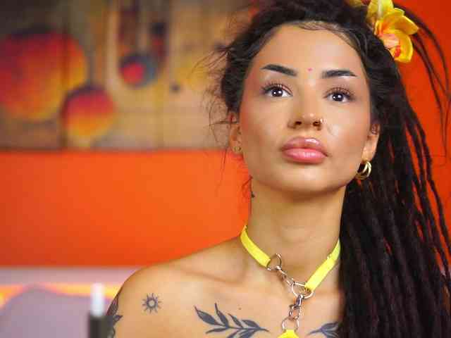TishAngel webcam