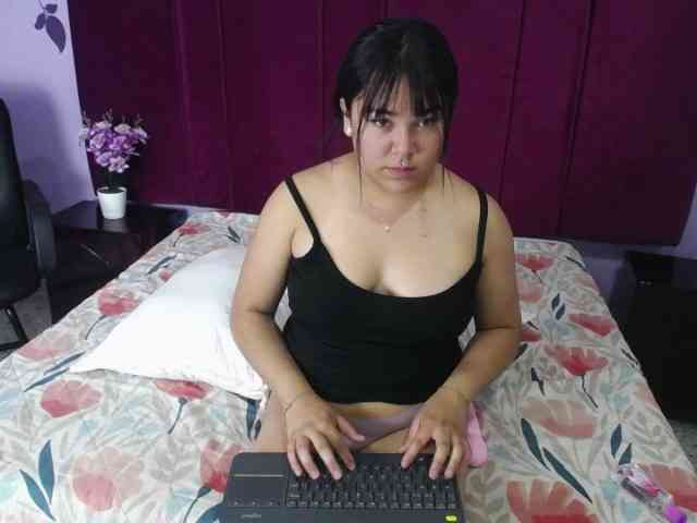 KarinaPrath webcam