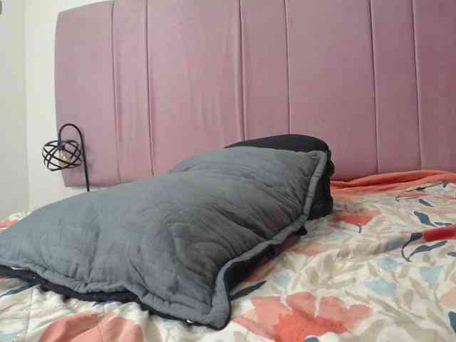 KarinaPrath webcam