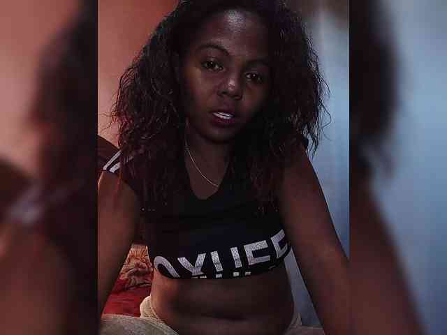 CheliaSexy webcam