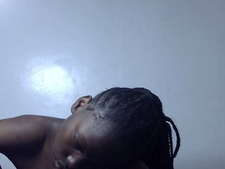 Petitepussy Porn Show