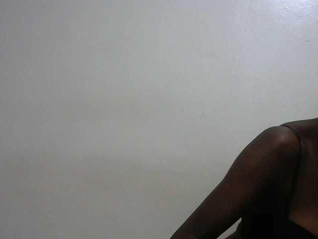 Petitepussy chat room
