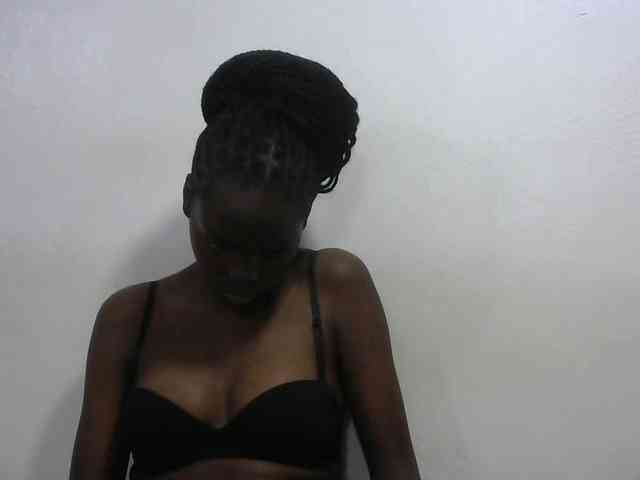 Petitepussy webcam