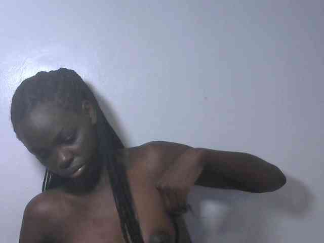 Petitepussy webcam
