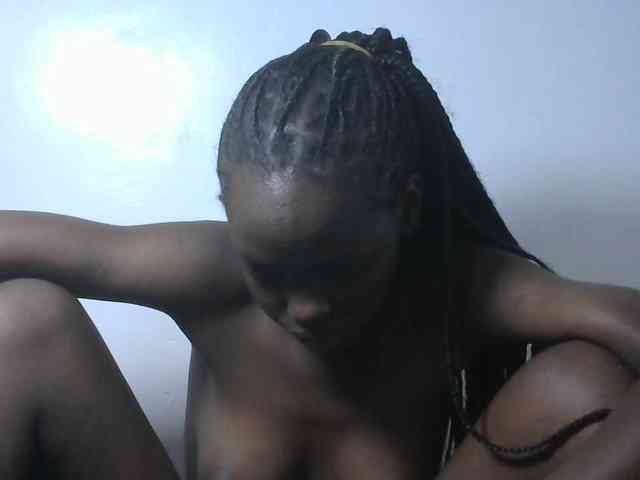 Petitepussy webcam