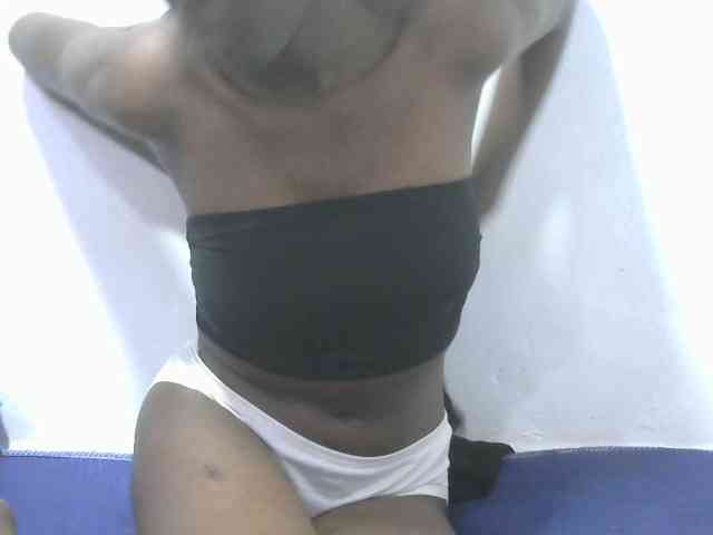 Petitepussy webcam