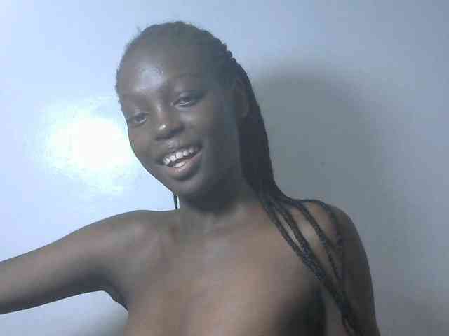 Petitepussy webcam