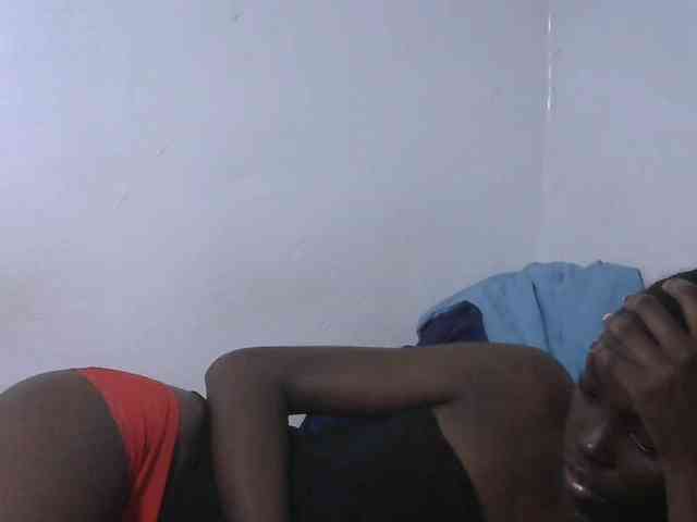 Petitepussy webcam