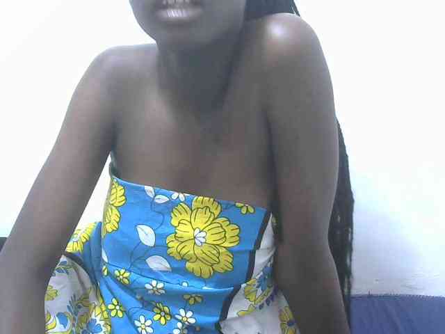 Petitepussy webcam