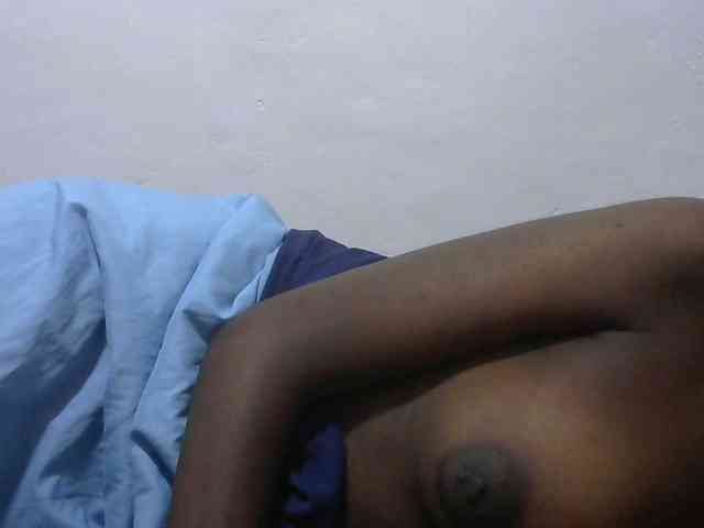 Petitepussy webcam