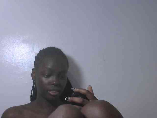 Petitepussy webcam