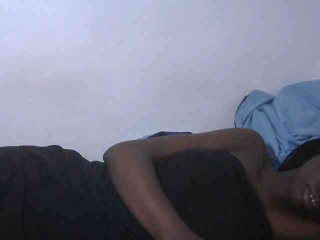 Petitepussy webcam