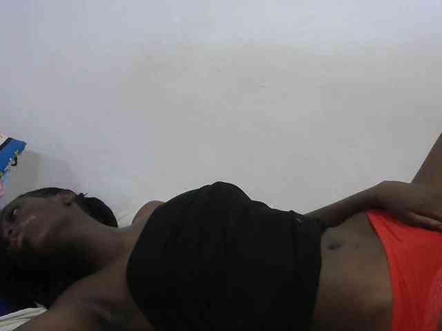 Petitepussy webcam