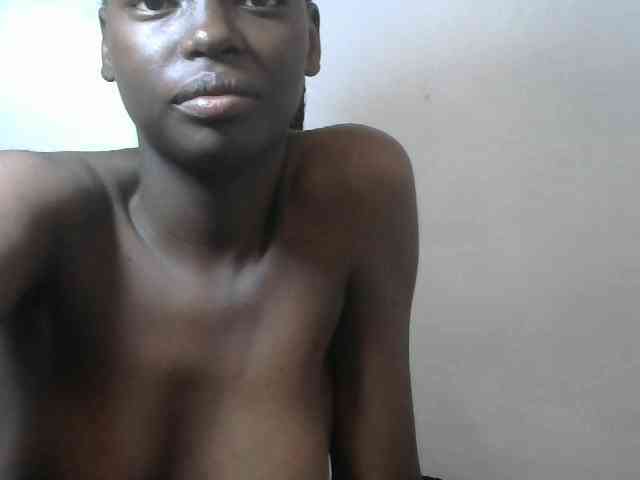 Petitepussy webcam