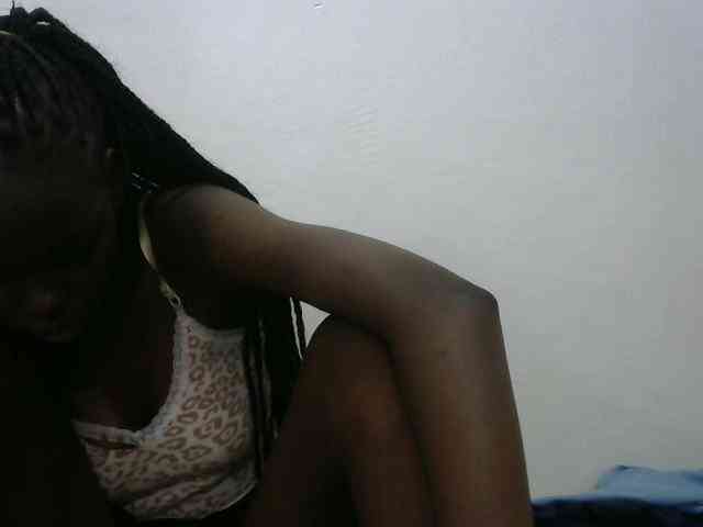Petitepussy webcam