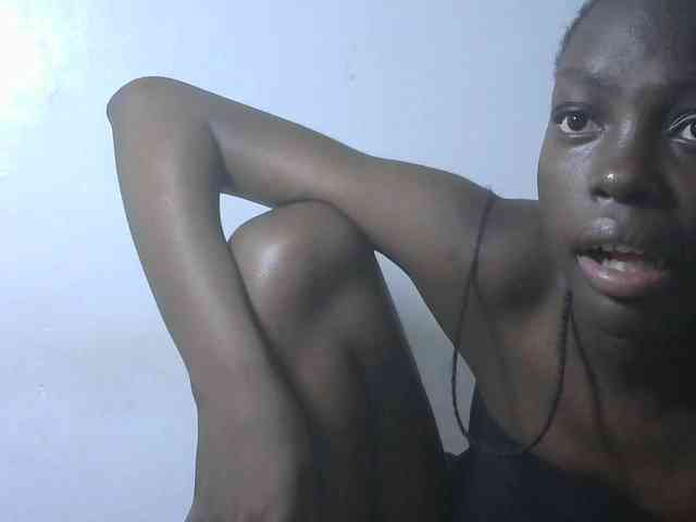 Petitepussy webcam
