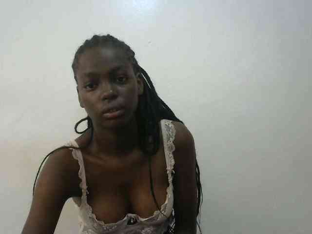 Petitepussy webcam