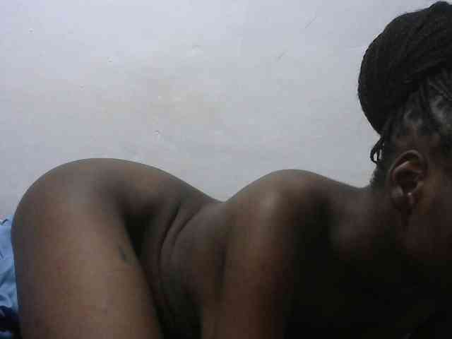 Petitepussy webcam