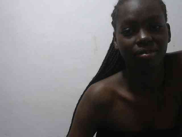 online web cam Petitepussy