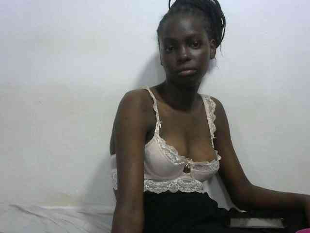 Petitepussy webcam