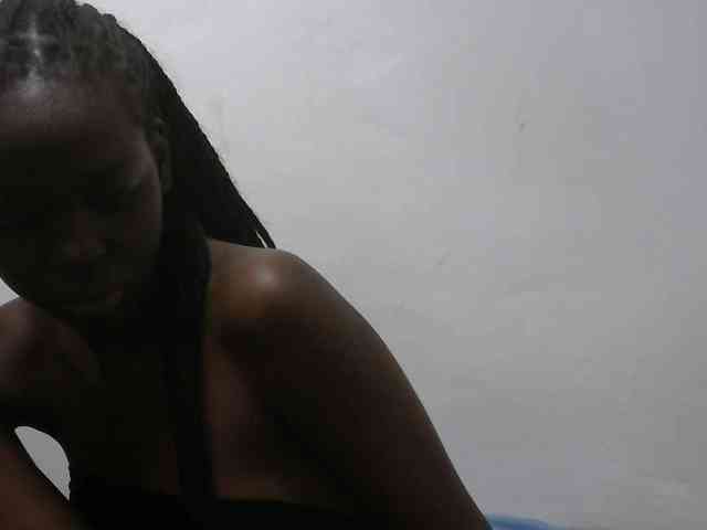 Petitepussy webcam