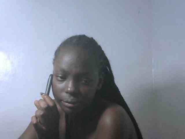Petitepussy webcam